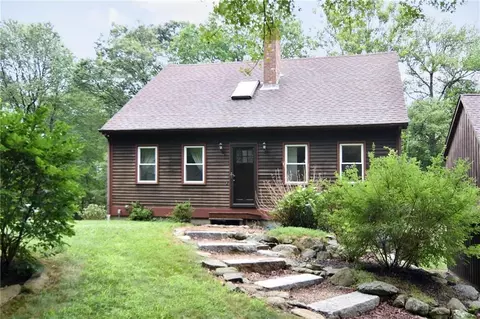 62 Plainfield Pike, Foster, RI 02825