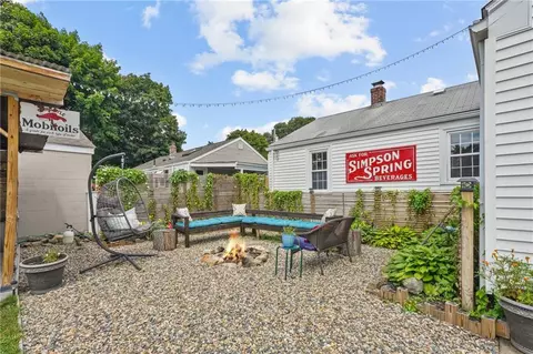 202 Maplecrest Dr, Pawtucket, RI 02861 photo 26