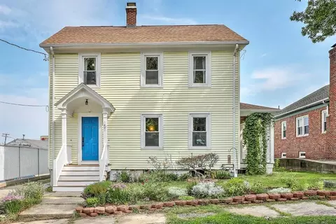 151 Colonial Rd, Providence, RI 02906