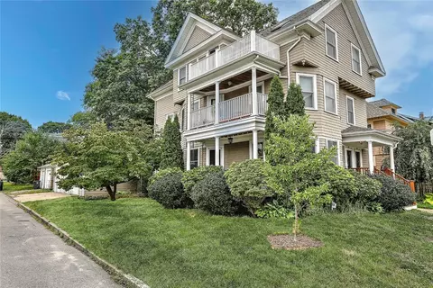 206 Lowden St #1, Pawtucket, RI 02860