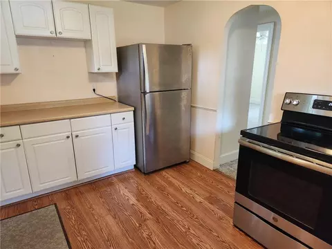 93 Pine Crest Dr, East Providence, RI 02915 photo 13