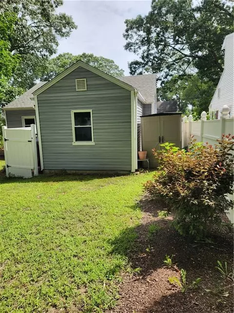 93 Pine Crest Dr, East Providence, RI 02915 photo 8