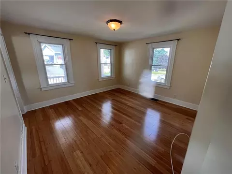 91 Read Ave, Coventry, RI 02816 photo 3