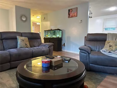 21 Hemlock Dr, Exeter, RI 02822 photo 3