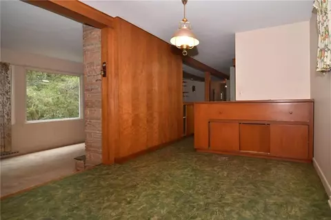 358 Main Rd, Tiverton, RI 02878 photo 9