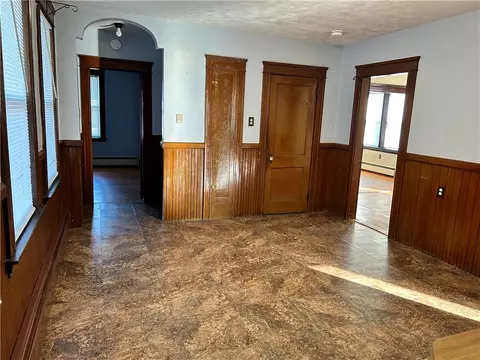 893 Diamond Hill Rd, Woonsocket, RI 02895 photo 12