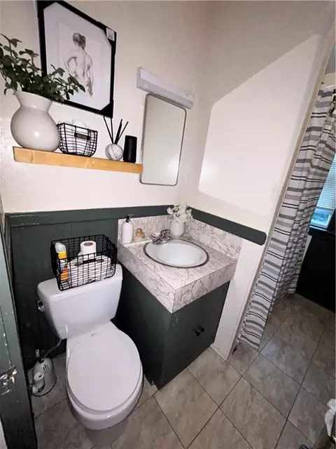 893 Diamond Hill Rd, Woonsocket, RI 02895 photo 11