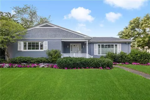 90 Upton Ave, Providence, RI 02906