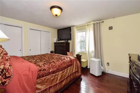 340 Asylum Rd, Warwick, RI 02886 photo 15