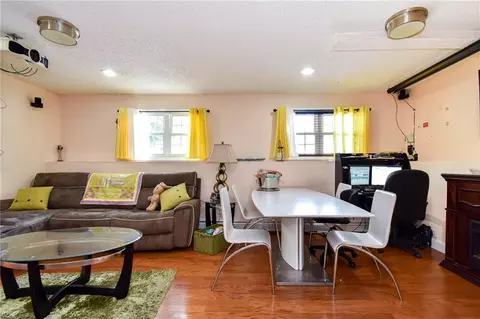340 Asylum Rd, Warwick, RI 02886 photo 24