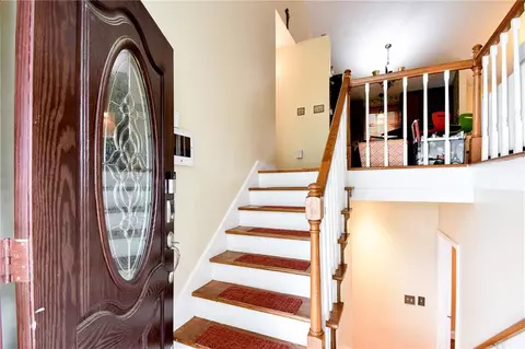 340 Asylum Rd, Warwick, RI 02886 photo 5