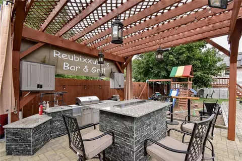 340 Asylum Rd, Warwick, RI 02886 photo 41