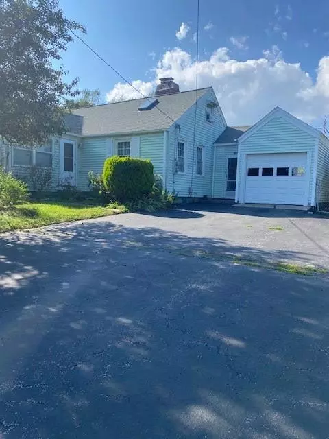 113 Prospect Ave, Middletown, RI 02842