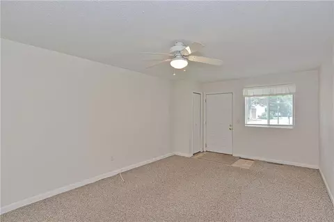 852 Halifax Dr, Warwick, RI 02886 photo 22