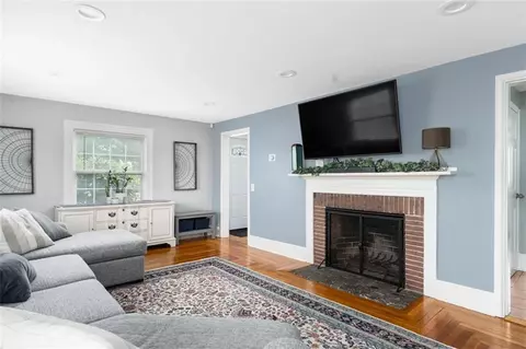 17 Daboll Ct, Warwick, RI 02889 photo 11