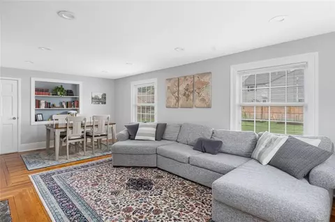 17 Daboll Ct, Warwick, RI 02889 photo 7
