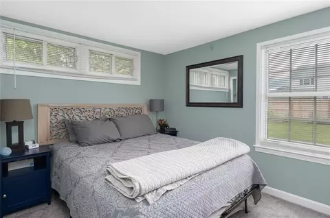 17 Daboll Ct, Warwick, RI 02889 photo 16