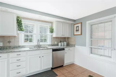 17 Daboll Ct, Warwick, RI 02889 photo 21