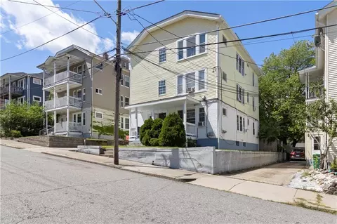 301 Ward St, Woonsocket, RI 02895