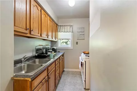 301 Ward St, Woonsocket, RI 02895 photo 26