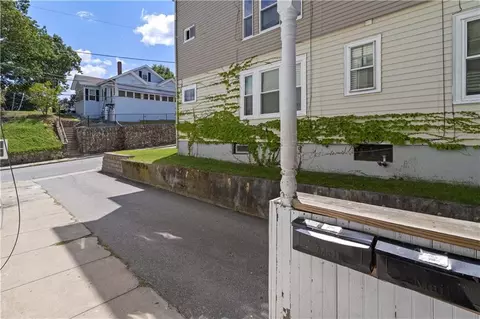 301 Ward St, Woonsocket, RI 02895 photo 6