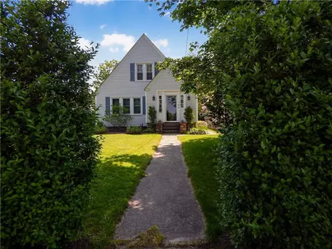 144 Beach St, Westerly, RI 02891 photo 37