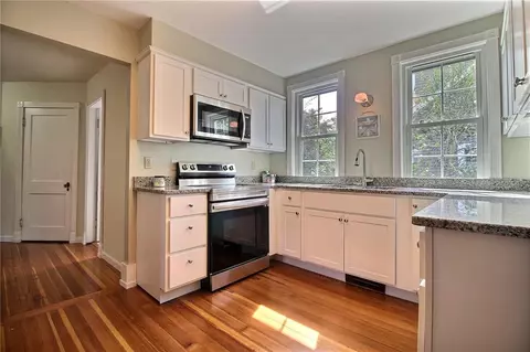 144 Beach St, Westerly, RI 02891 photo 18