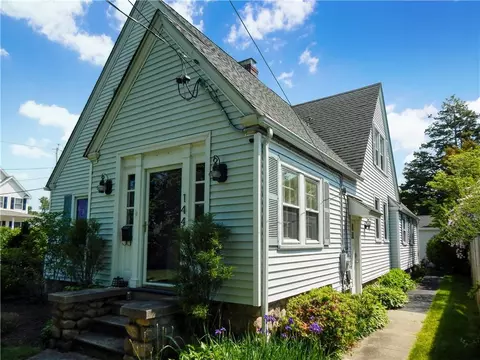 144 Beach St, Westerly, RI 02891 photo 38