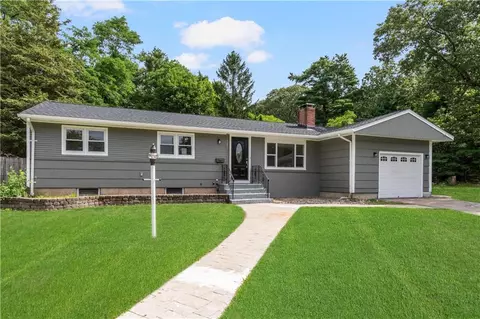 237 Shamrock Dr, Warwick, RI 02886 photo 31