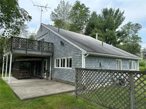 590 Ten Rod Rd, Exeter, RI 02822 photo 2