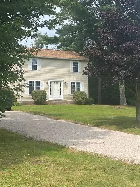 31 Red Oak Dr, Richmond, RI 02898