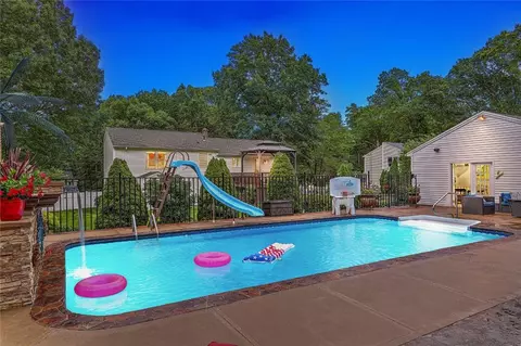 4 Cote Ct, Coventry, RI 02816 photo 27