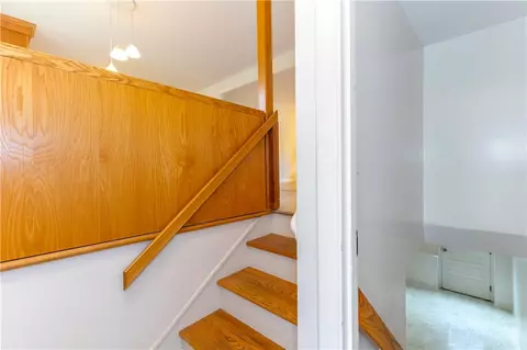 8 Viceroy Rd, Warwick, RI 02886 photo 23
