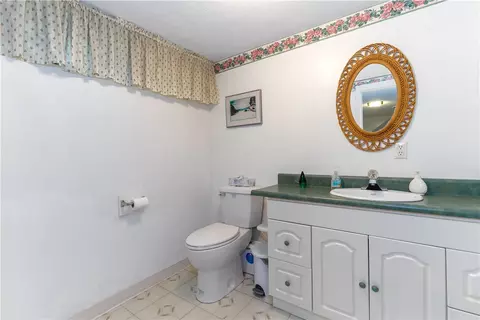 8 Viceroy Rd, Warwick, RI 02886 photo 28