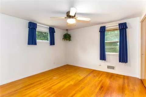 8 Viceroy Rd, Warwick, RI 02886 photo 16