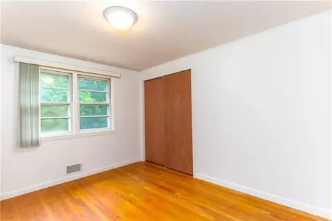 8 Viceroy Rd, Warwick, RI 02886 photo 14