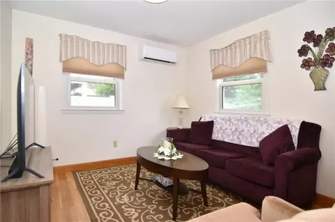 2 Highview Ave, Warren, RI 02885 photo 19