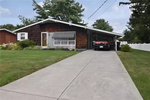 2 Highview Ave, Warren, RI 02885 photo 2
