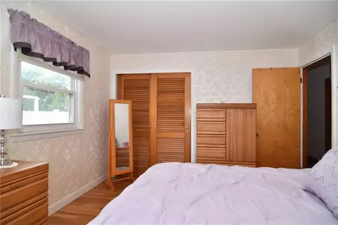 2 Highview Ave, Warren, RI 02885 photo 16