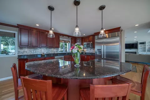 28 Burnett Rd, Warwick, RI 02889 photo 18