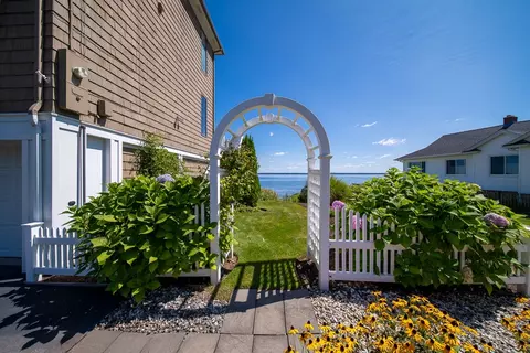 28 Burnett Rd, Warwick, RI 02889 photo 36