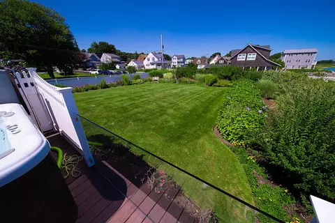 28 Burnett Rd, Warwick, RI 02889 photo 49