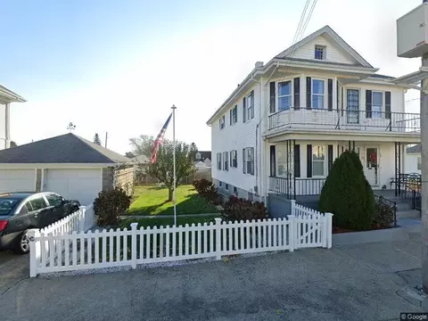 184 Lyon Ave, East Providence, RI 02914