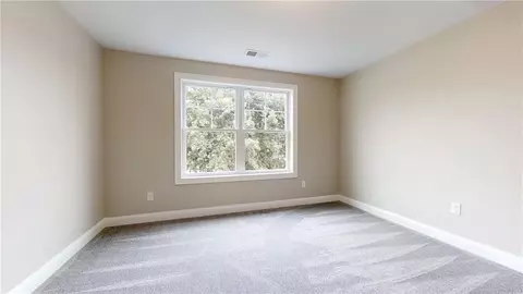 48 Greene St, Warwick, RI 02886 photo 17