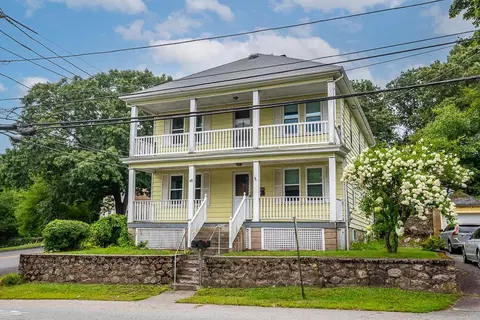 49 Fenwood Ave, Smithfield, RI 02917