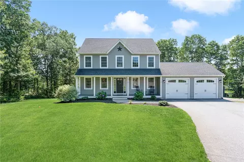 21 Drake Dr, Richmond, RI 02892