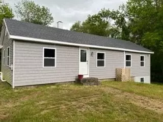 642 S County Trl, Exeter, RI 02822 photo 3