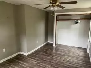 642 S County Trl, Exeter, RI 02822 photo 7