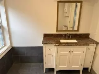 642 S County Trl, Exeter, RI 02822 photo 11