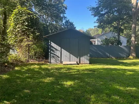 10 Bayview Dr, Exeter, RI 02822 photo 12